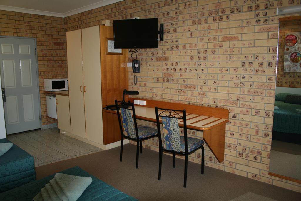Mulga Country Motor Inn チャールビル 部屋 写真