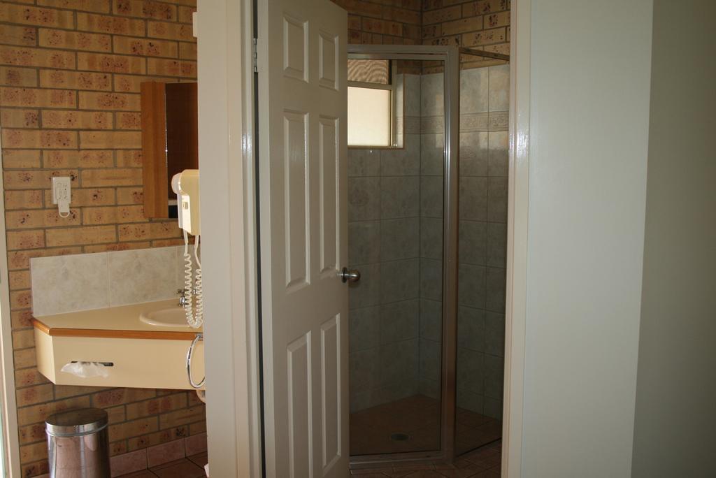 Mulga Country Motor Inn チャールビル 部屋 写真