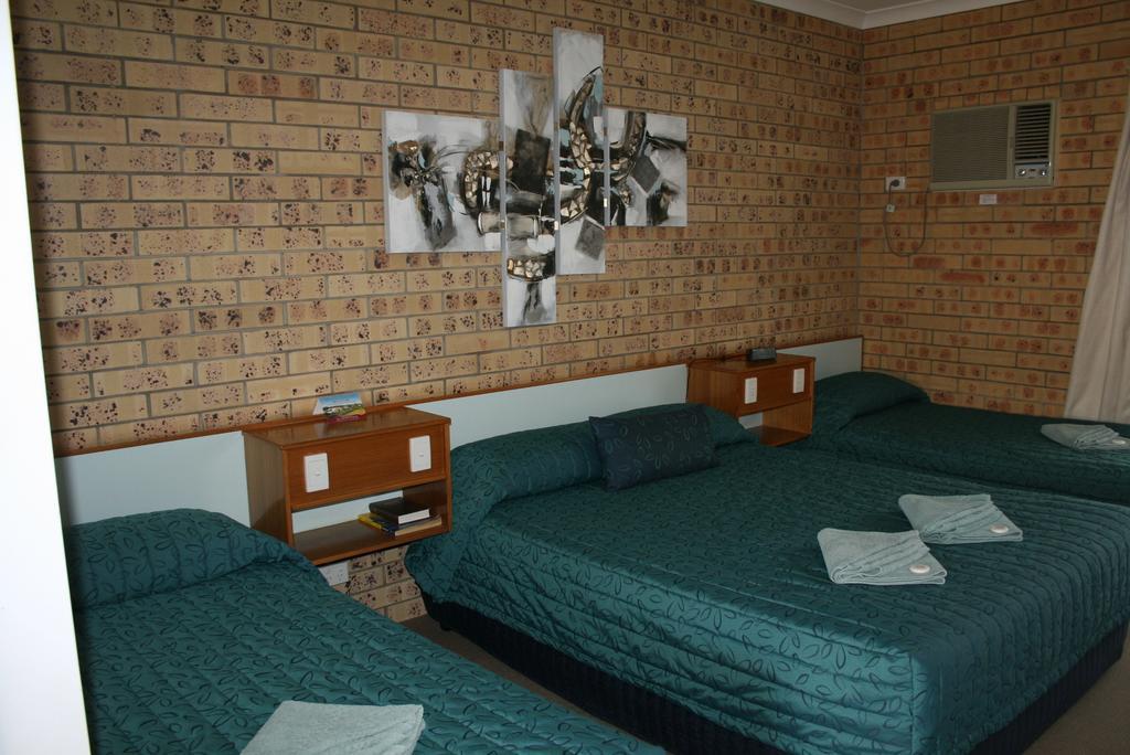 Mulga Country Motor Inn チャールビル 部屋 写真