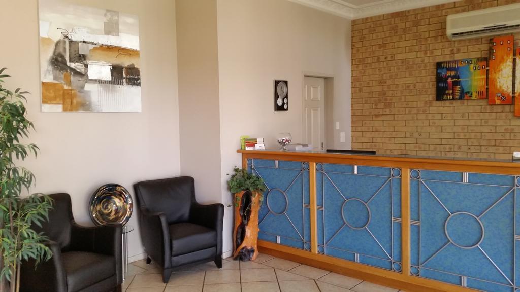 Mulga Country Motor Inn チャールビル エクステリア 写真